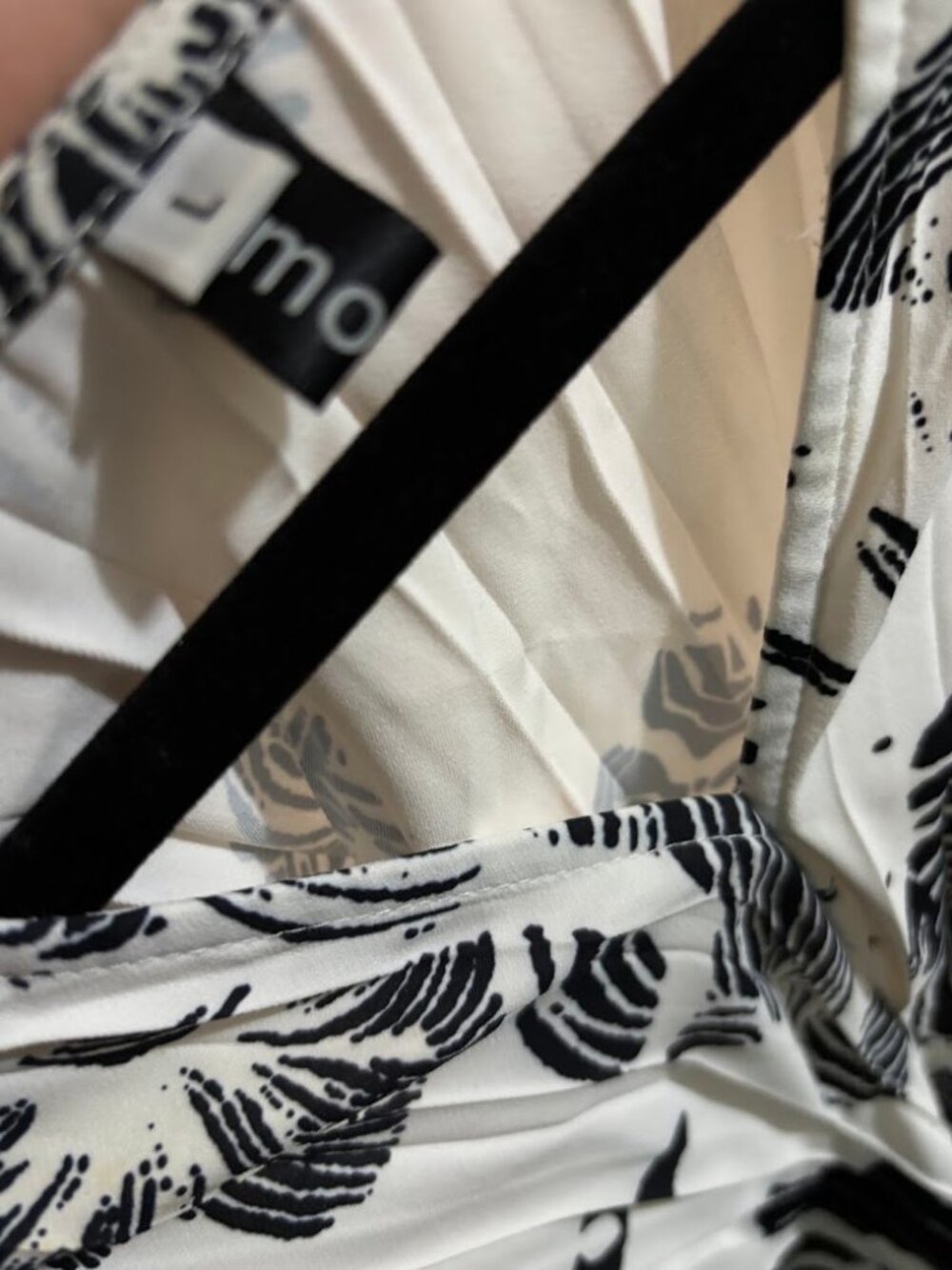Black White Abstract Print Pleated Ruched Waist Long Sleeve Top Size L - Picture 4 of 4